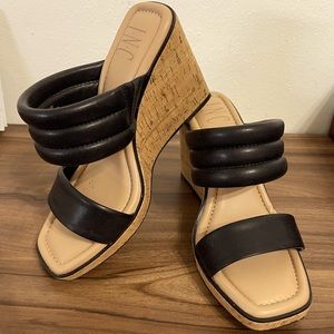 Wedge it out